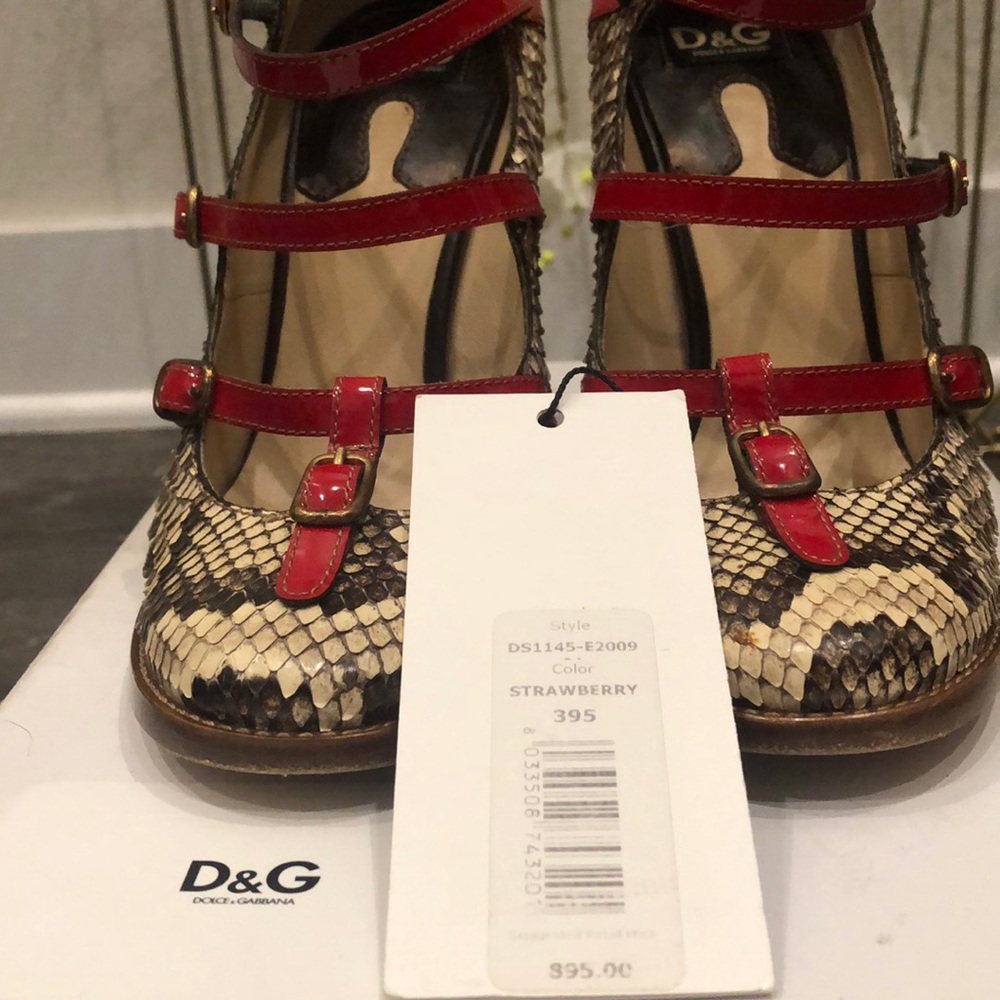 D&G Snakeskin & Strawberry Red MaryJane Heels! - Picture 4 of 5